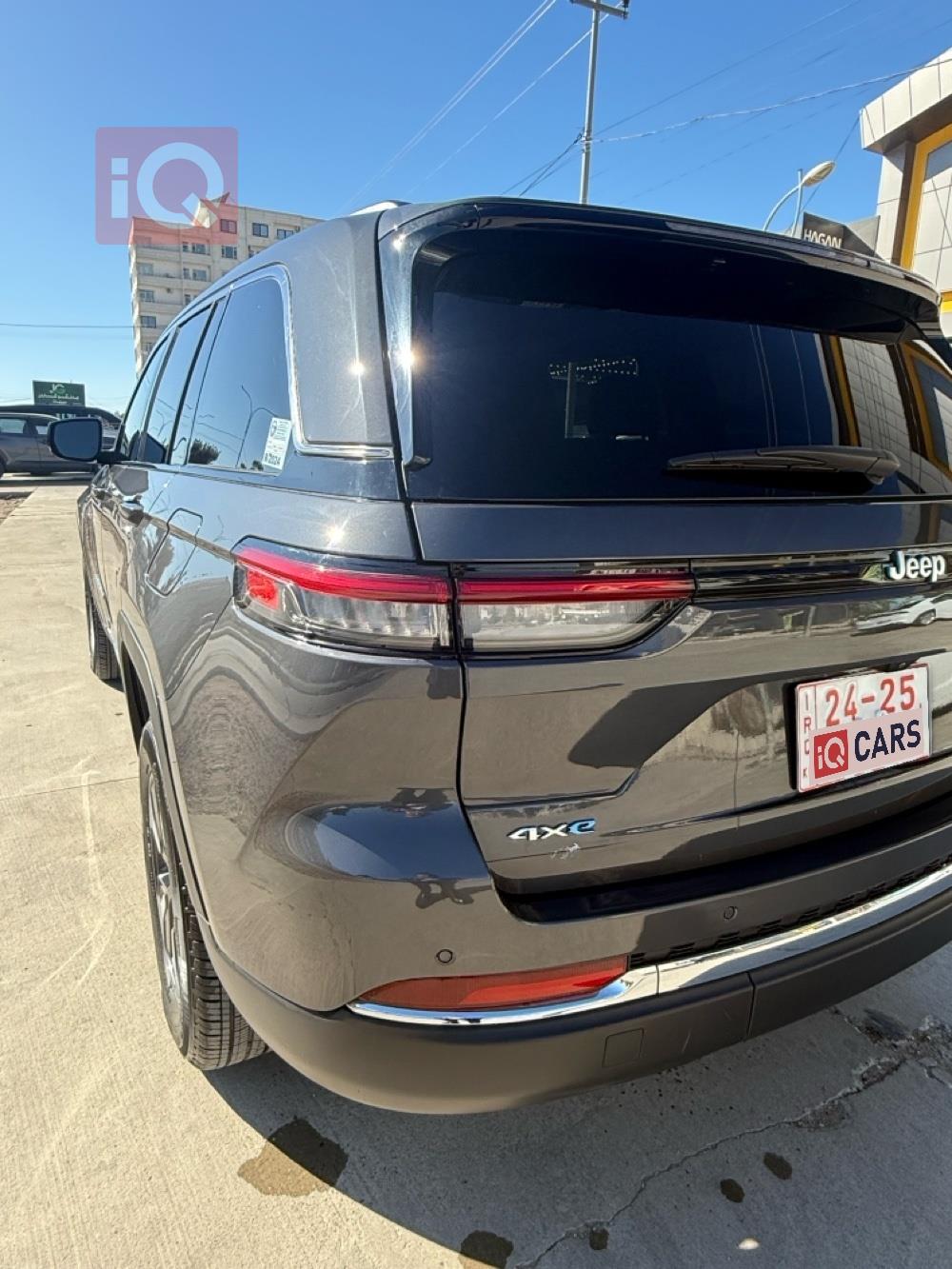 جيب جراند شيروكي